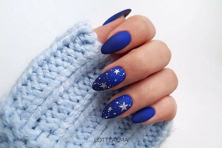 Зимний маникюр на длинные ногти 2020-2021