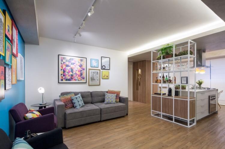 Зонирование однокомнатной квартиры освещением